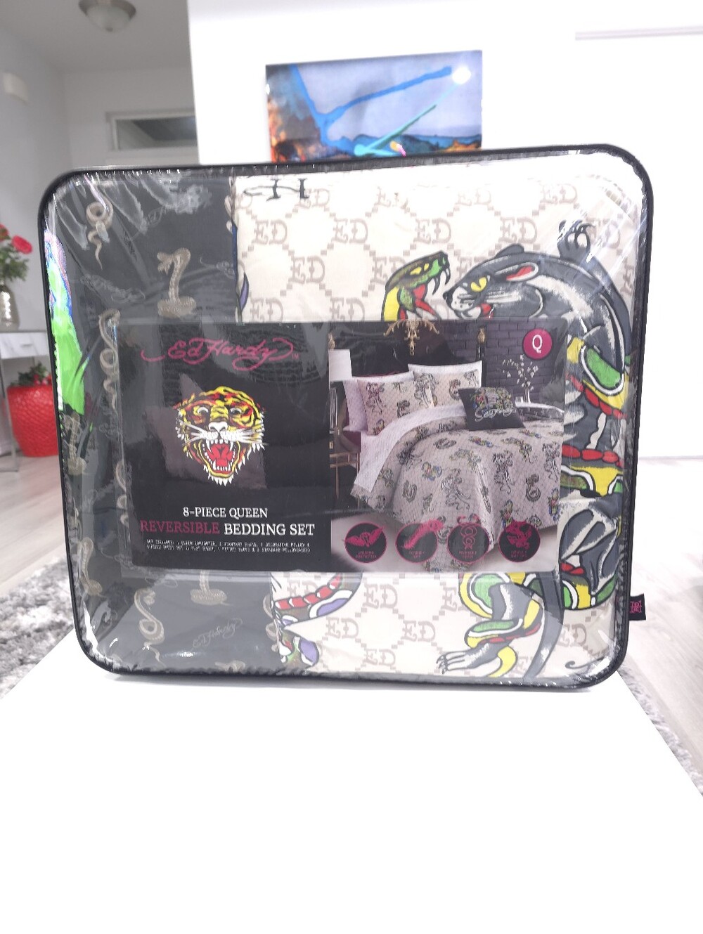 Ed Hardy Queen 8 pcs Cobra Reversible Comforter Bedding Set New